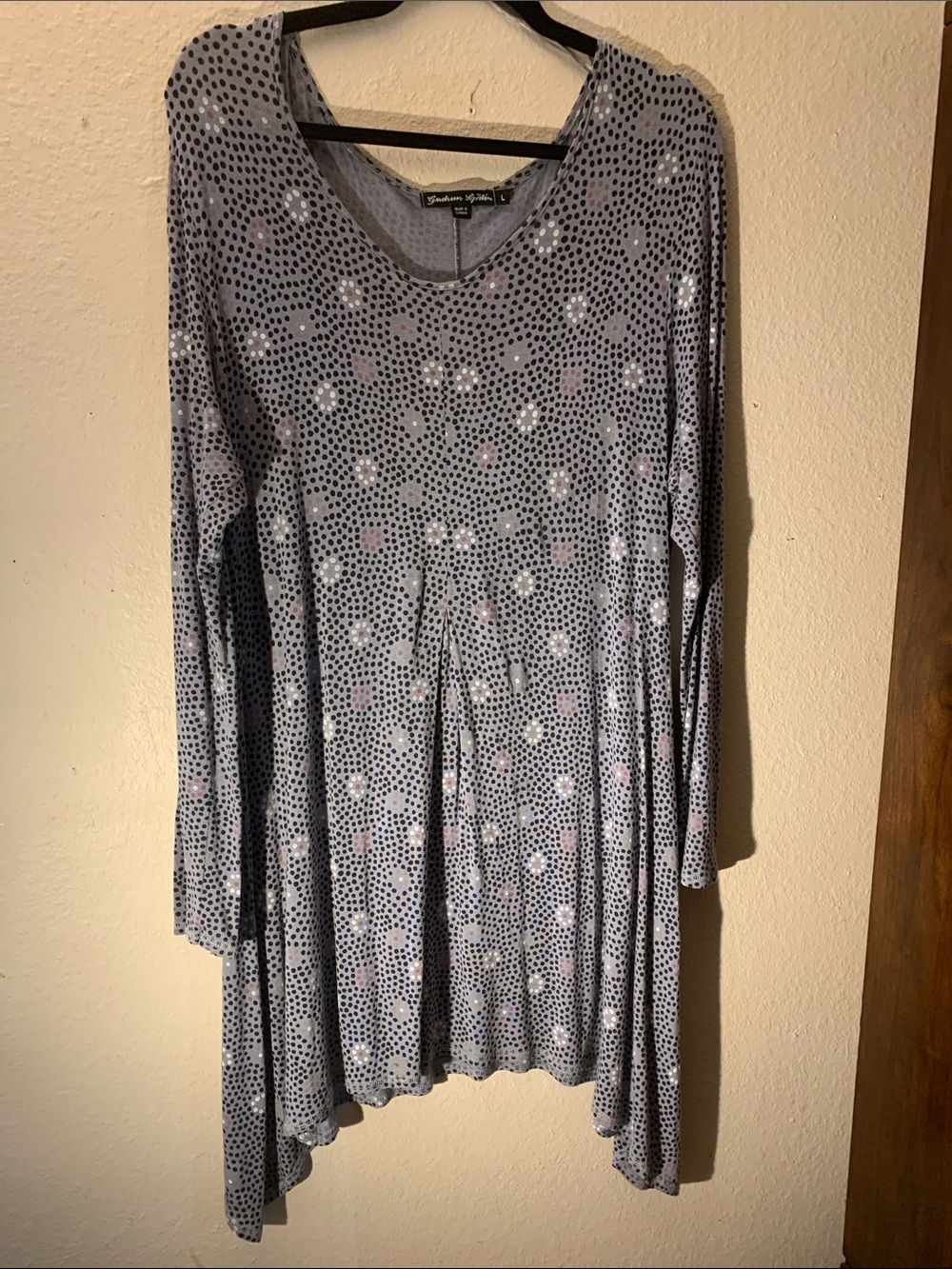 Gudrun Sjoden gray-white polka dot long sleeve tunic